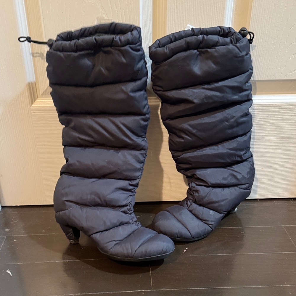 United Nude Black Puffer Winter Boots